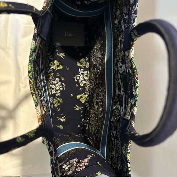 Christian Dior Book Tote Bag NWT D-Constellation Embroidery Blue - Picture 5 of 14